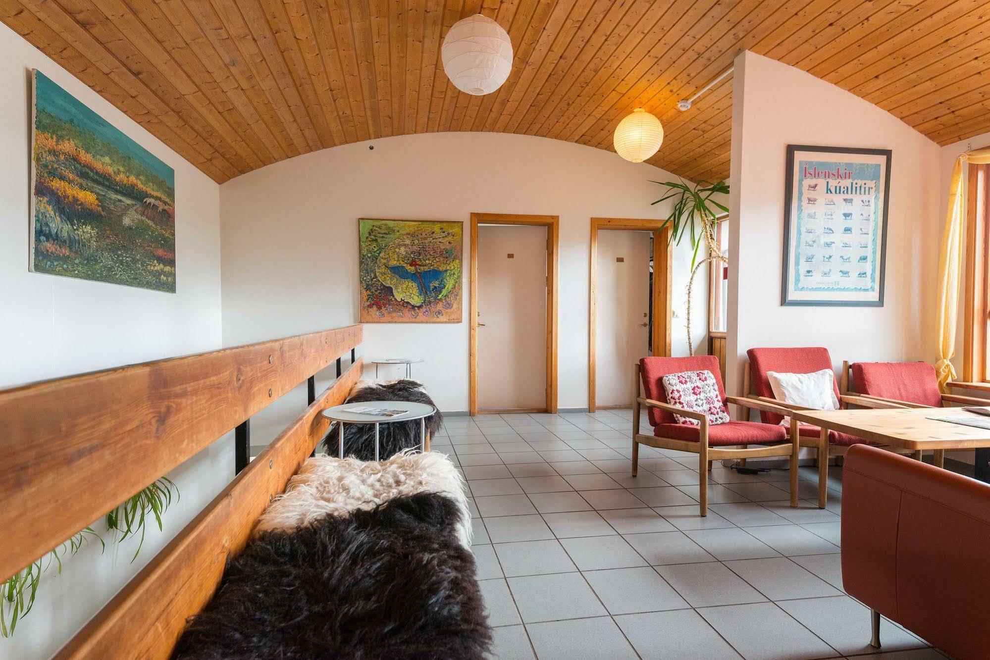 Brekkulaekur Guesthouse Hunathing Vestra Exteriér fotografie